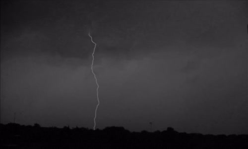 Lightning in slow motion