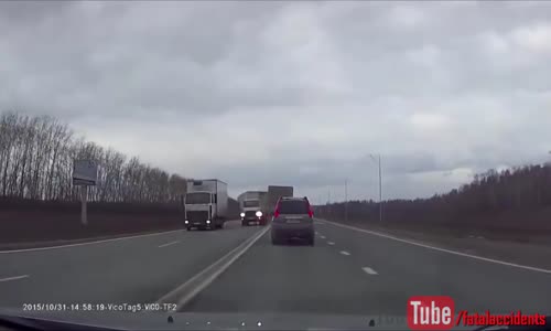 Brutal head-on collision with out of control truck 